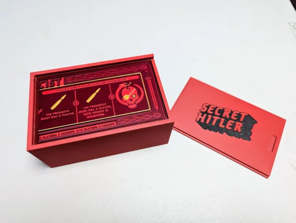 Secret Hitler board game - Image 3